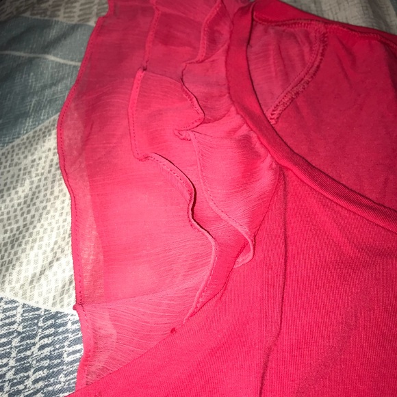 Pretty Spring top - Picture 2 of 7